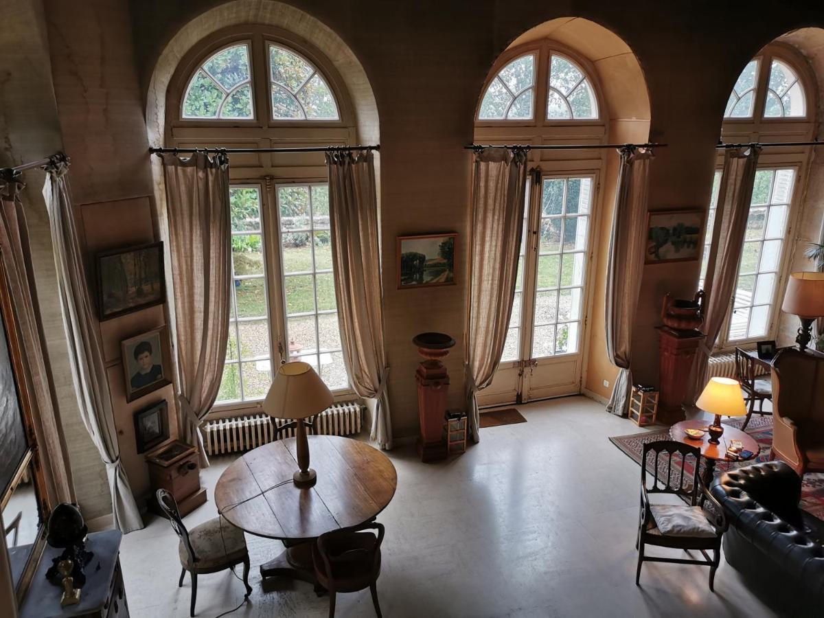 Château de Chasseneuil sur Bonnieure Exterior foto